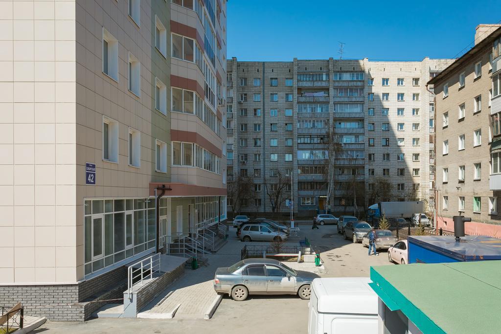 Narayana Apartments On Sibirskaya 42 Novosibirsk Exteriér fotografie